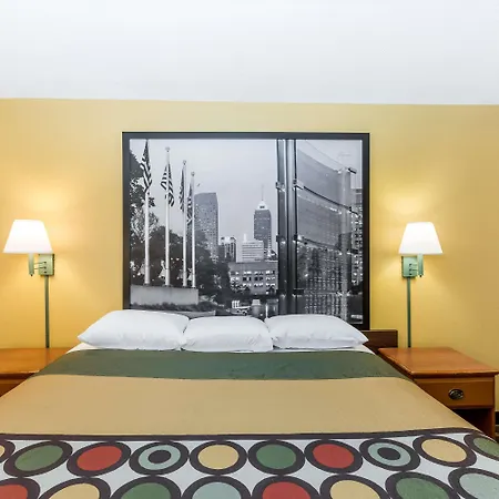 Super 8 By Wyndham Indianapolis-Southport Rd-2