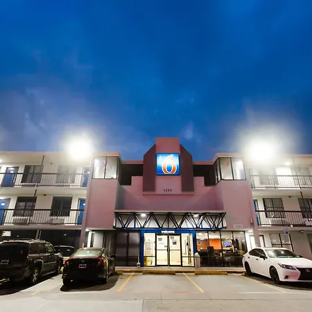 Motel 6 Houston, Tx - Medical Center - Nrg Stadium-3