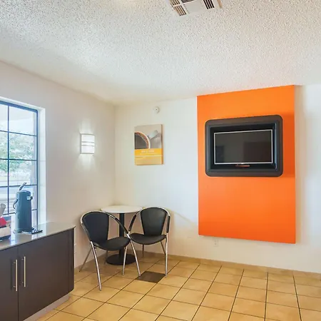 Motel 6-Lawton, Ok-2