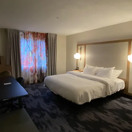 Fairfield Inn & Suites By Marriott Saratoga Malta-3