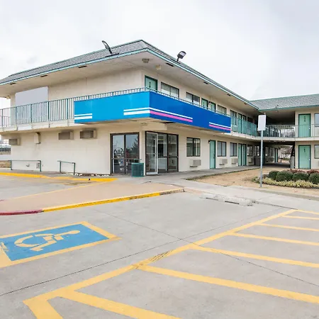 Regency Inn Tulsa-2