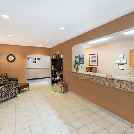 Super 8 By Wyndham Fort Dodge Ia-3