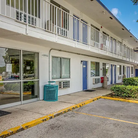 Motel 6-Conroe, Tx-3