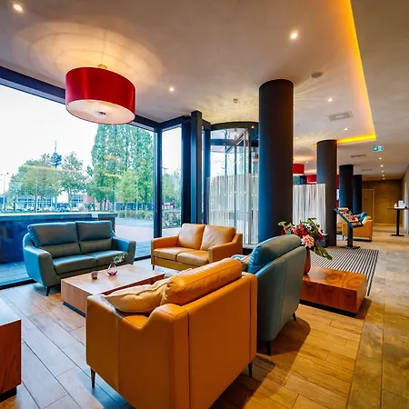 Bastion Hotel Geleen-3