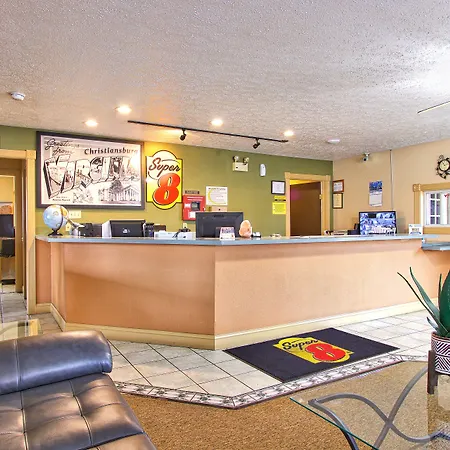 Super 8 By Wyndham Christiansburg-2