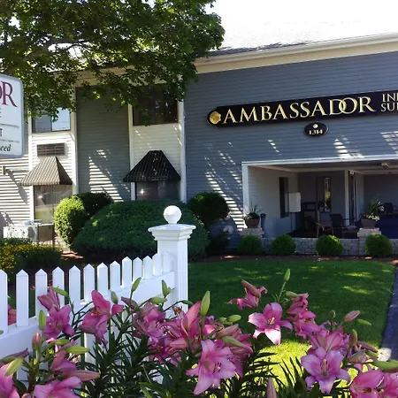 Ambassador Inn And Suites-3