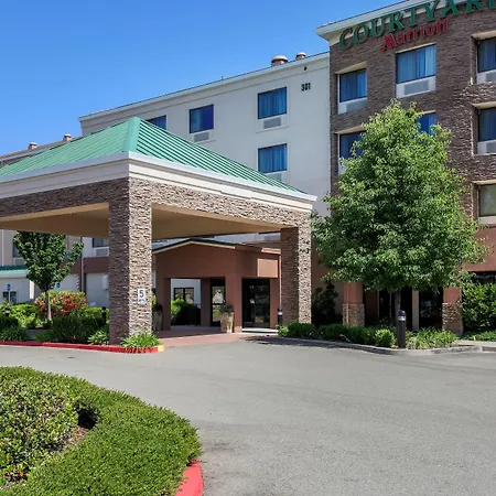 Courtyard By Marriott Roseville Galleria Mall/Creekside Ridge Drive-3