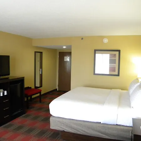 Holiday Inn Express Hotel & Suites Bowling Green By Ihg-3