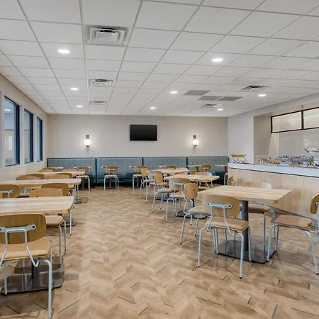 Best Western Byron Center-2
