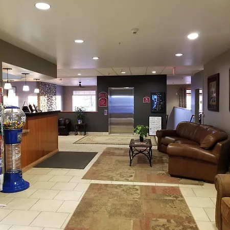 Grand View Inn & Suites-3