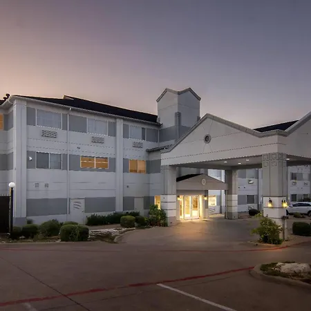 Super 8 By Wyndham Weatherford-3