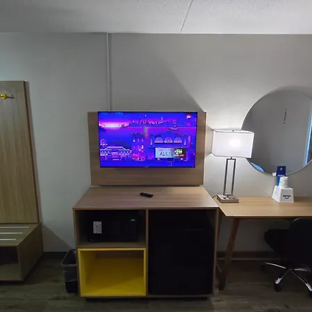 Days Inn By Wyndham Manassas Battlefield-2