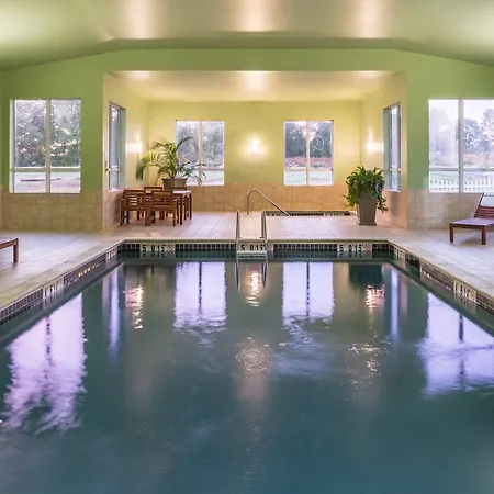 Holiday Inn Express Mystic By Ihg-3