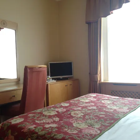 Troy Hotel-2