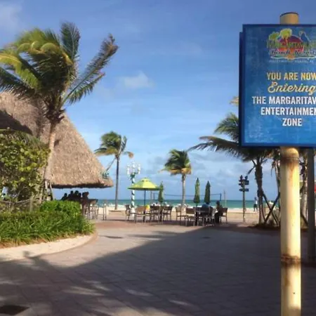 St Maurice Beach Inn-3