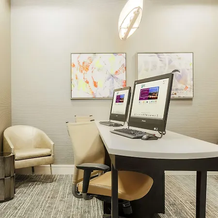 Homewood Suites By Hilton Long Island-Melville-3