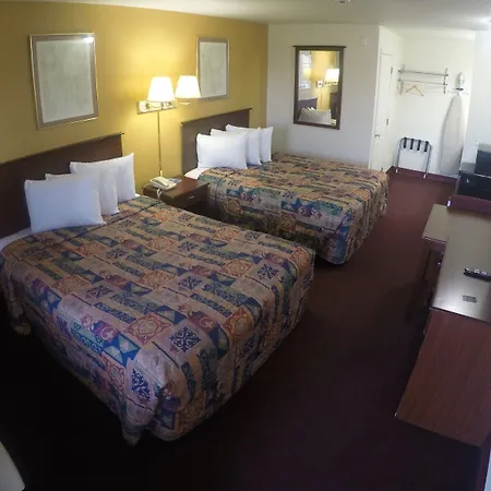 Rodeway Inn-3