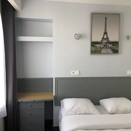 Hôtel Clauzel Paris-3