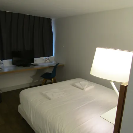 Comfort Hôtel Rungis - Orly-2