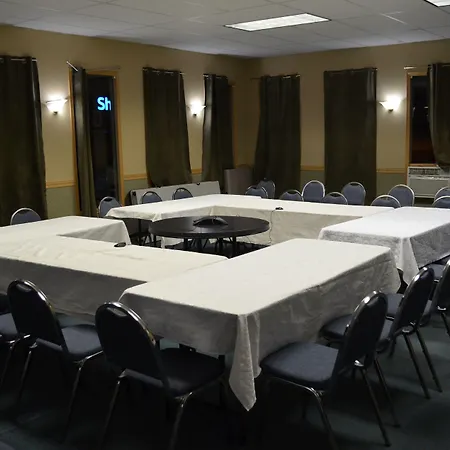 Canadas Best Value Inn & Suites-Castlegar-3