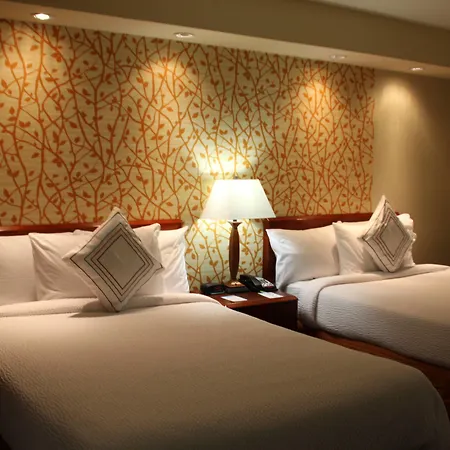 Fairfield Inn & Suites Denton-3