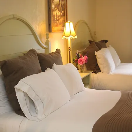 Hillwinds Inn - Blowing Rock-2