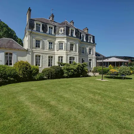 Hotel Chateau Clery-2