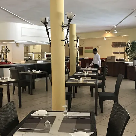 Tarisa Resort & Spa-2