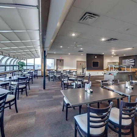 Heritage Inn Hotel & Convention Centre - Pincher Creek-3