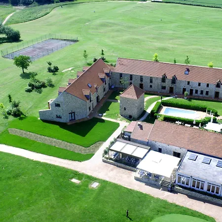 Hotel Les Suites - Domaine de Crécy-3