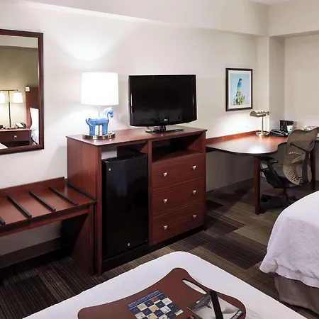 Hampton Inn & Suites Boise-Downtown-2