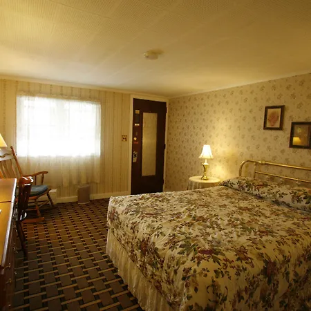 Bennington Motor Inn-2