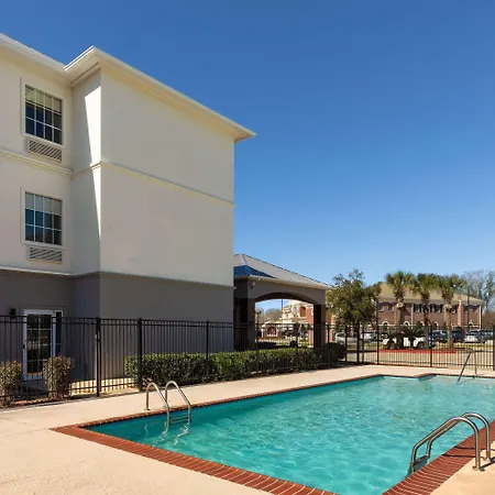 La Quinta By Wyndham Houma-3