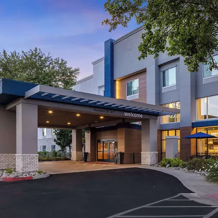 Hampton Inn & Suites Yuba City-2