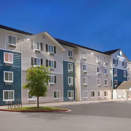 Woodspring Suites Pharr-2