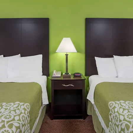 Days Inn By Wyndham Calvert City - Paducah East-2