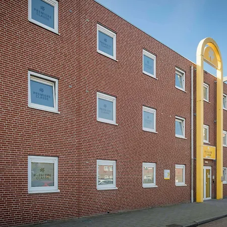 Premiere Classe Hotel Breda-2