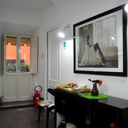 Relais Palazzo Taverna-2