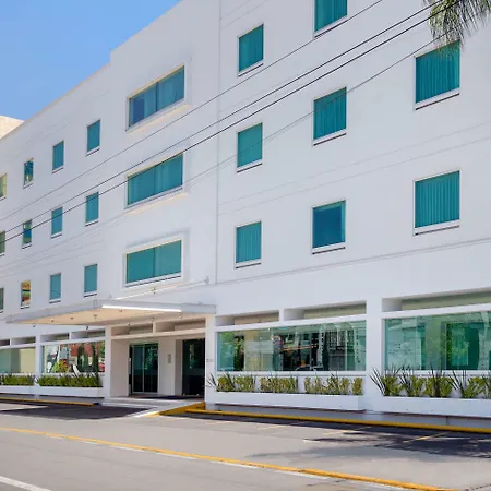 Comfort Inn Morelia-3