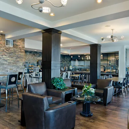 Oxford Suites Silverdale-3