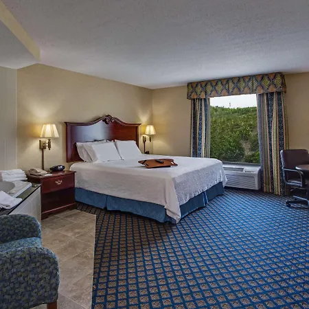 Hampton Inn Clearfield-3