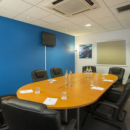 Holiday Inn Express Braintree By Ihg-2