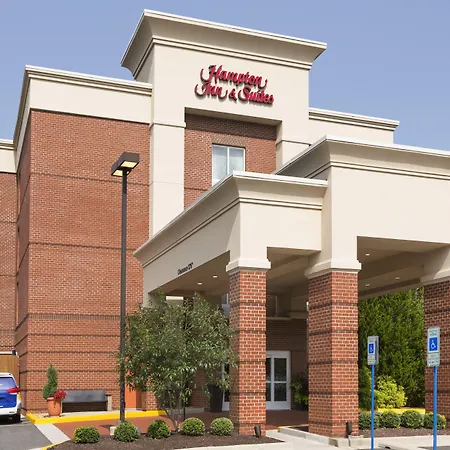Hampton Inn & Suites Herndon-Reston-3