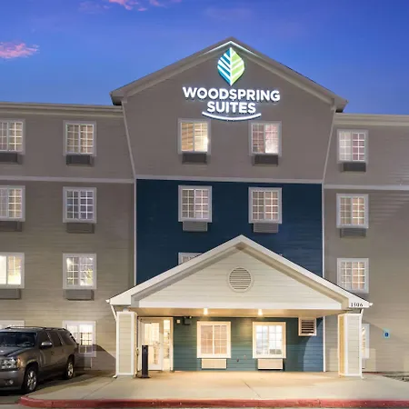 Woodspring Suites Houston La Porte-3