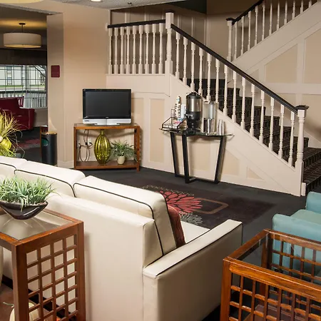 Northfield Inn Suites And Conference Center-3