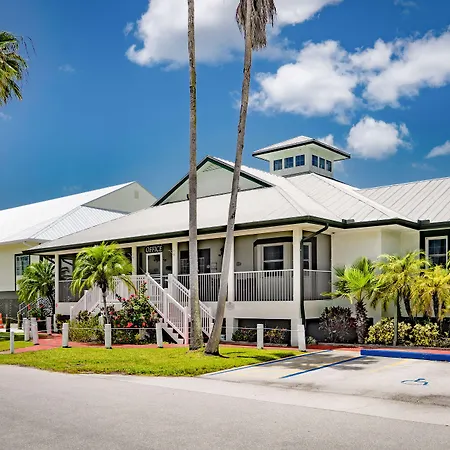 Ivey House Everglades Adventures Hotel-3