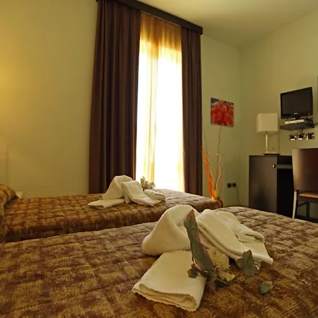 Euro Hotel-2