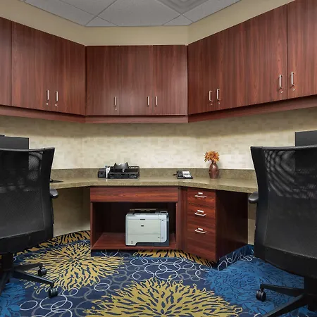 Hampton Inn Syracuse Clay-2