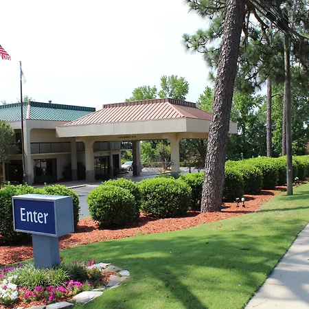 Surestay Plus Hotel By Best Western Southern Pines Pinehurst-3