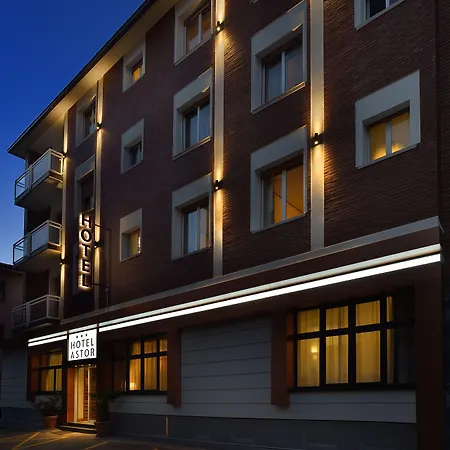 Astor Hotel-3